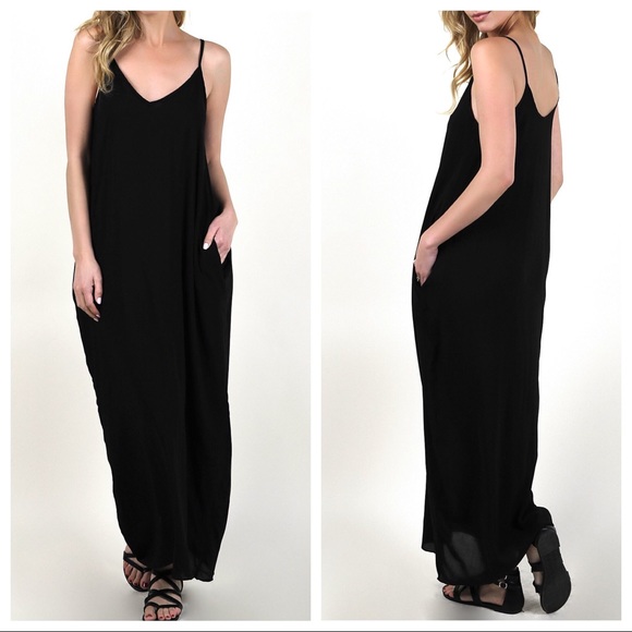 ✨LAST ONE ✨Black loose fit pocket tank maxi dress - Picture 4 of 7